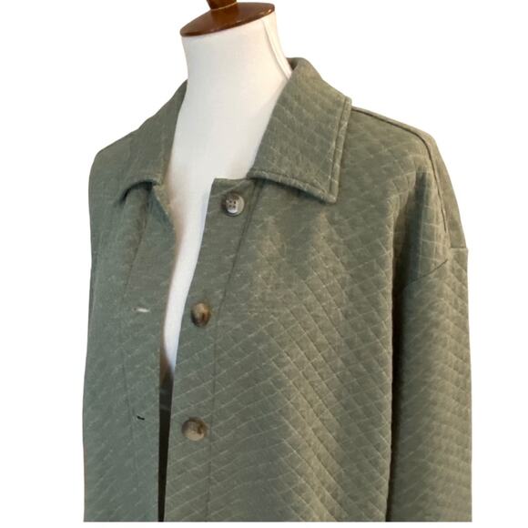 J. Jill Medium Shacket Quilted Jacket Medium Fall Sweater Cozy Staple Sage Comfy - Picture 5 of 13